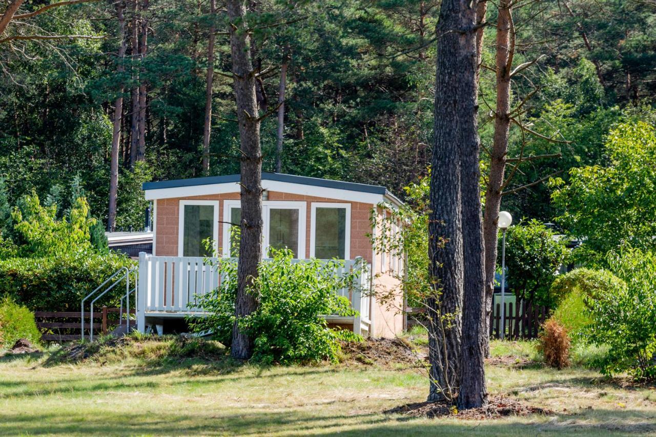 Naturcamping Lueneburger Heide - Chalets & Tiny Haeuser Soltau Exterior photo